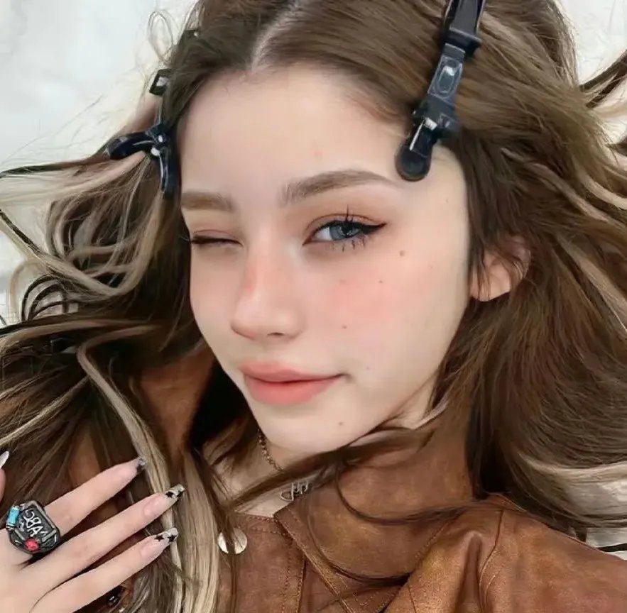 红杏痴魂